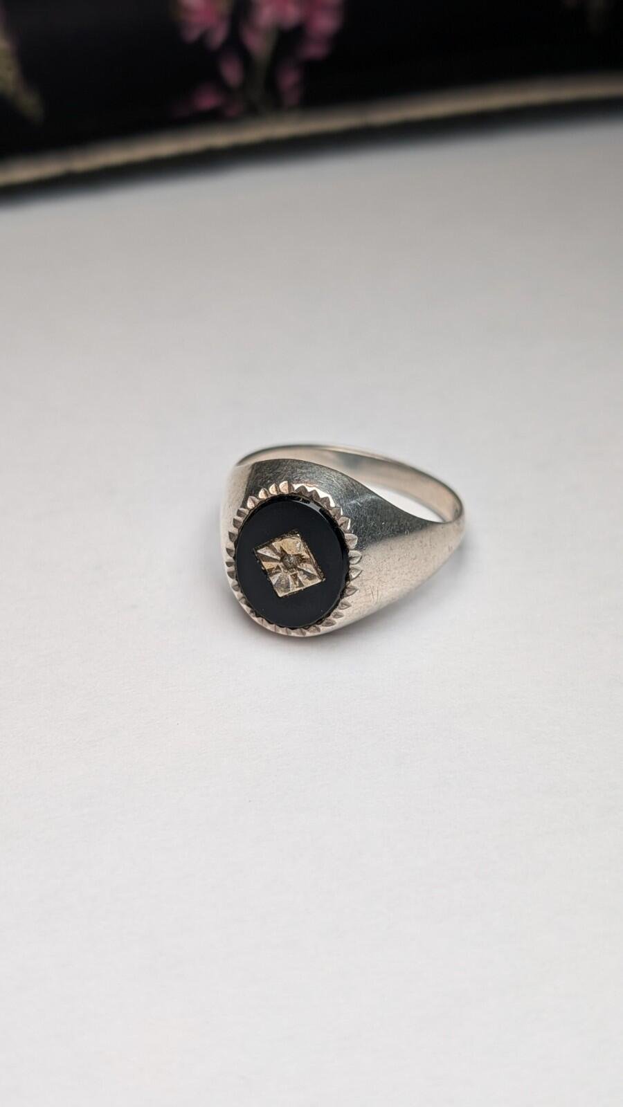 Vintage Sterling Silver 1978 Men's Signet Ring | Size S | 925 | Made In London