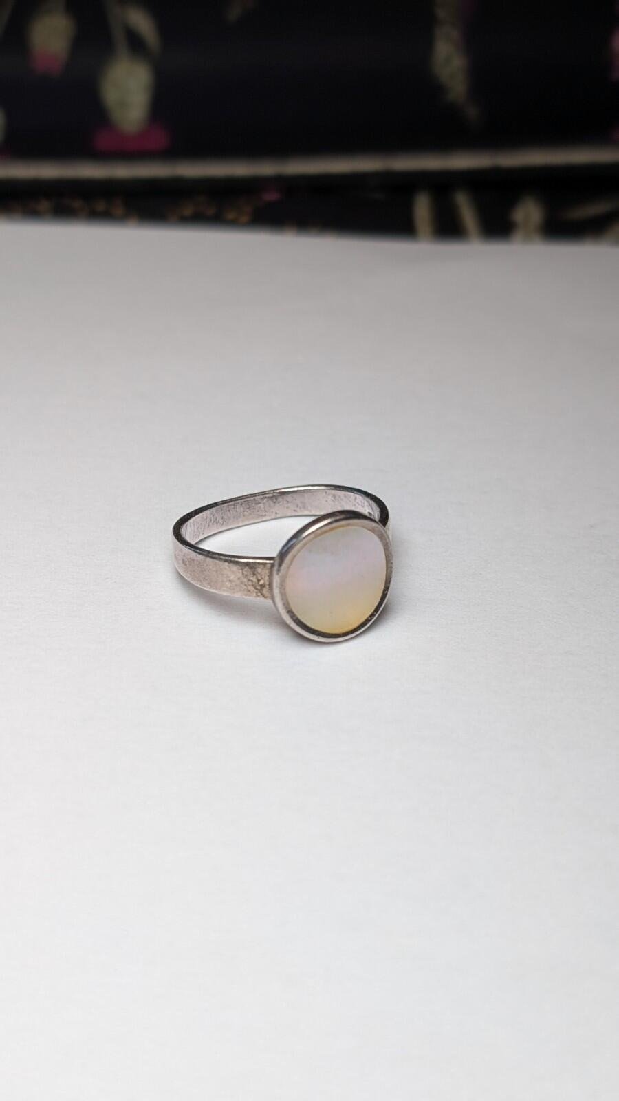 Vintage Sterling Silver Mother Of Pearl Ring | Size N 1/2 | 925 Silver - Image 2