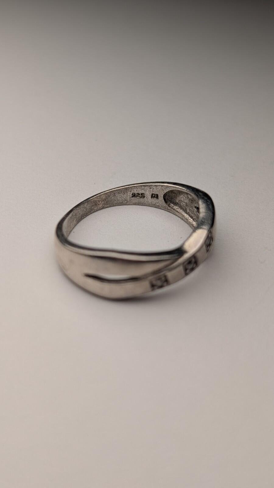 Vintage Sterling Silver 3 Stone Ring | Size M | 925 Silver - Image 4