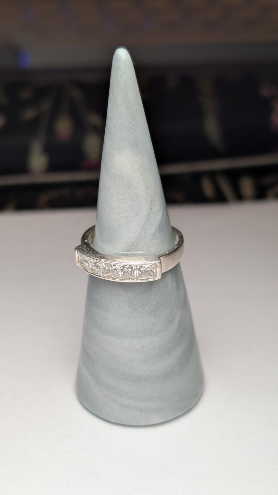 Vintage Sterling Silver 5 CZ Stone Ring | Size P 1/2 | 925 Silver - Image 7
