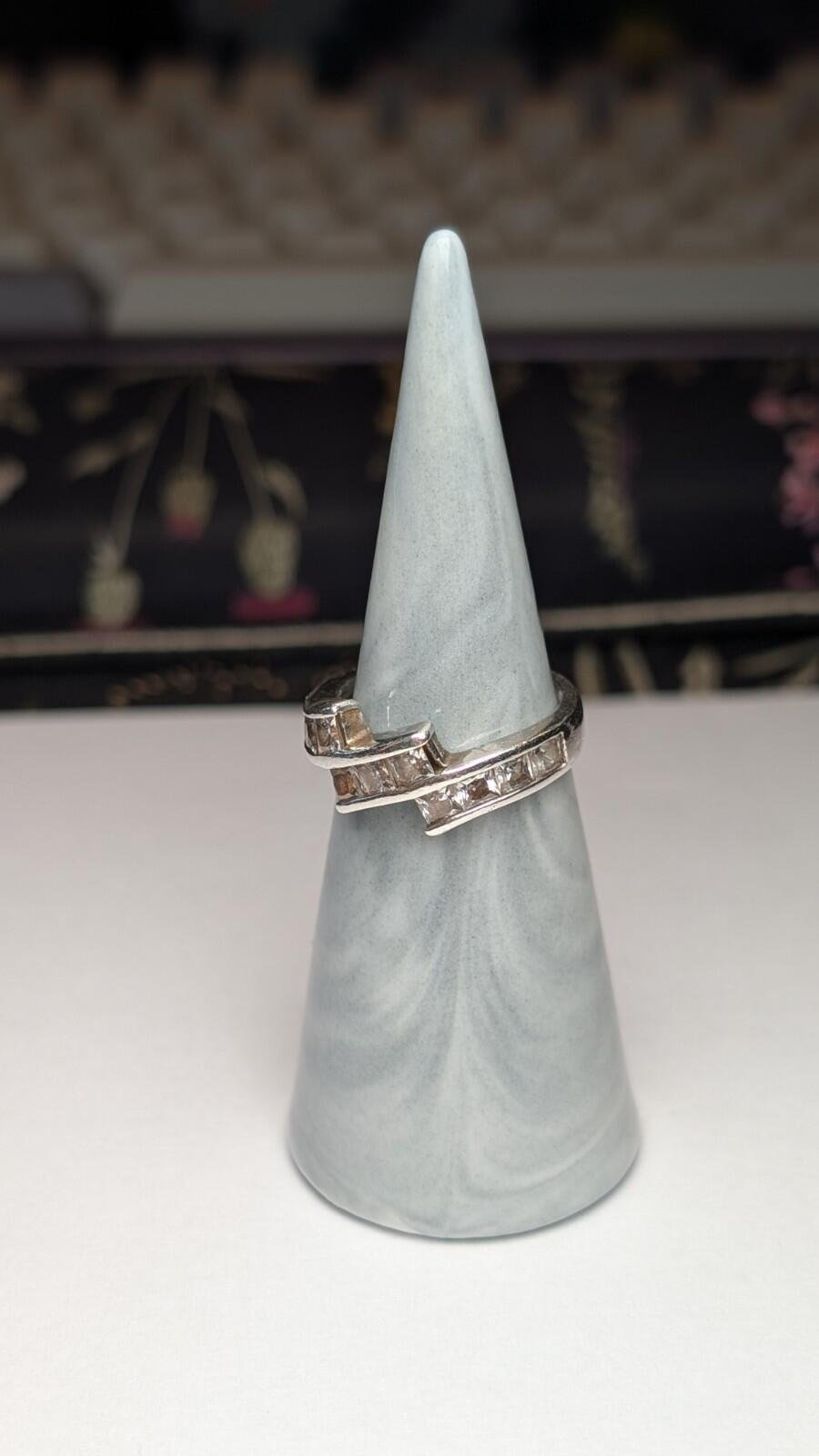 Vintage Sterling Silver Clear CZ Stones Ring | Size M 1/2 | 925 Silver - Image 8