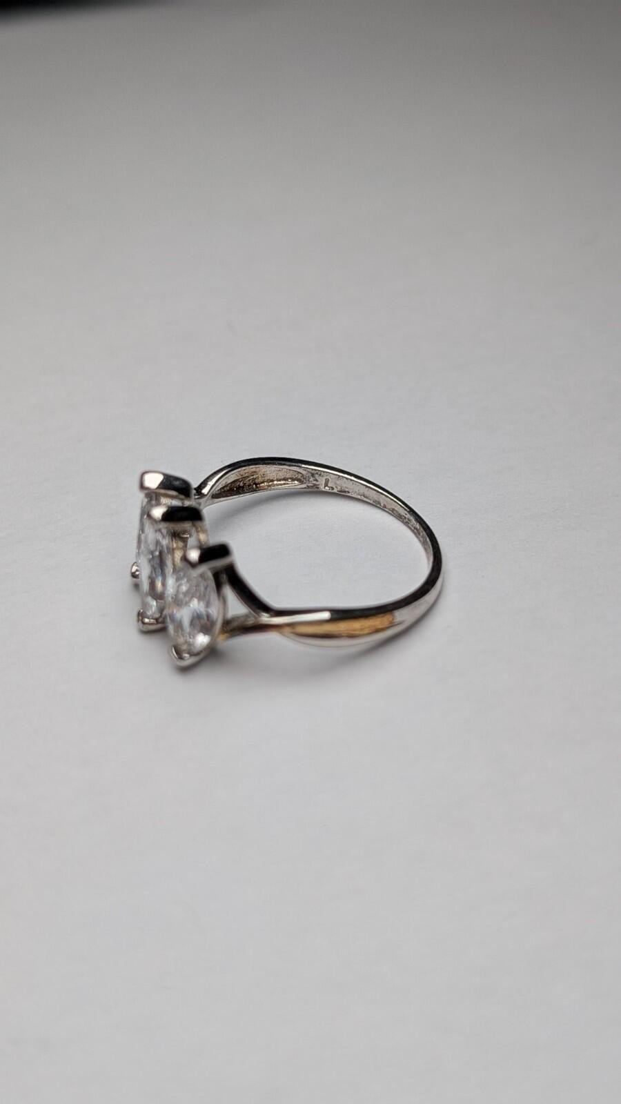 Vintage Sterling Silver 3 Clear Gemstone Ring | Size L 1/2 | 925 Silver - Image 3