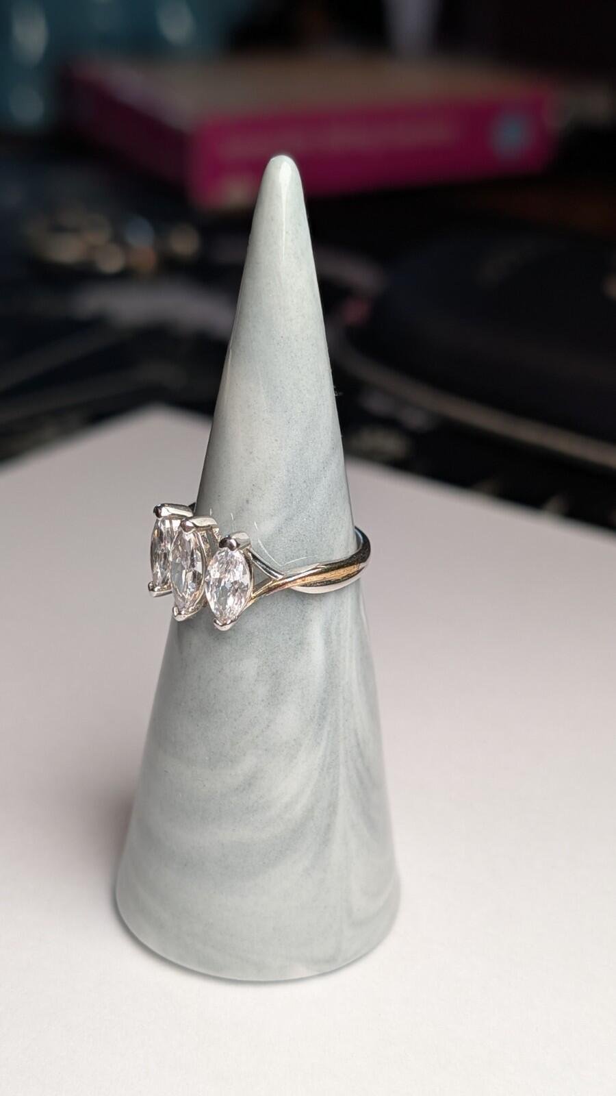 Vintage Sterling Silver 3 Clear Gemstone Ring | Size L 1/2 | 925 Silver - Image 7