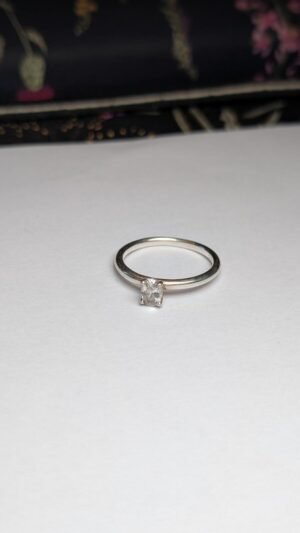 Vintage Sterling Silver Clear Gemstone Ring | Size O 1/2 | 925 Silver