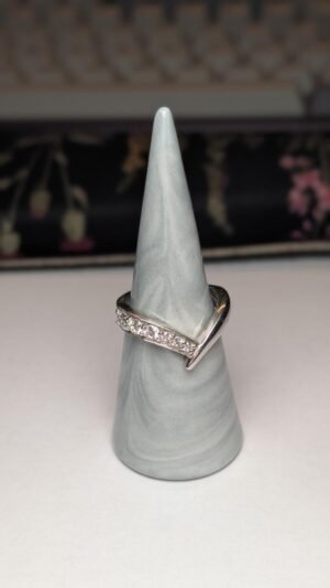 Vintage Sterling Silver Clear Gemstone Wishbone Chevron Ring | Size R 1/2 | 925