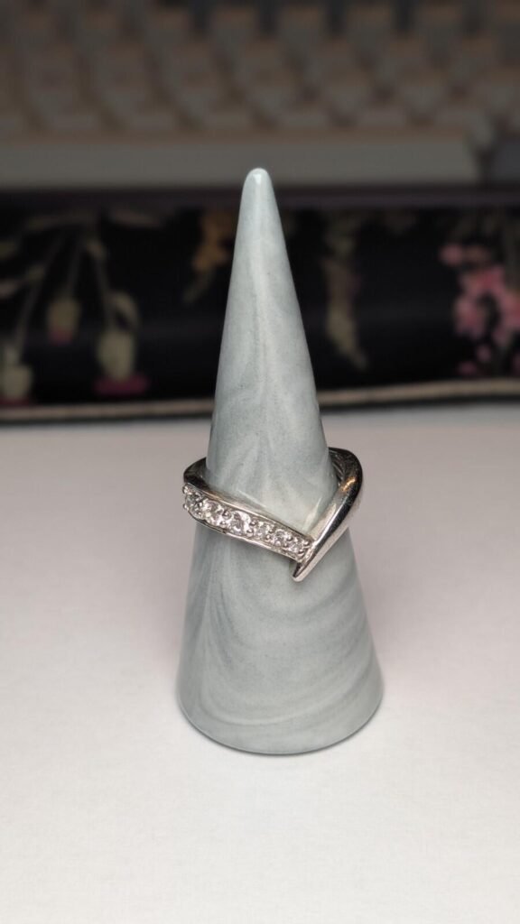Vintage Sterling Silver Clear Gemstone Wishbone Chevron Ring | Size R 1/2 | 925