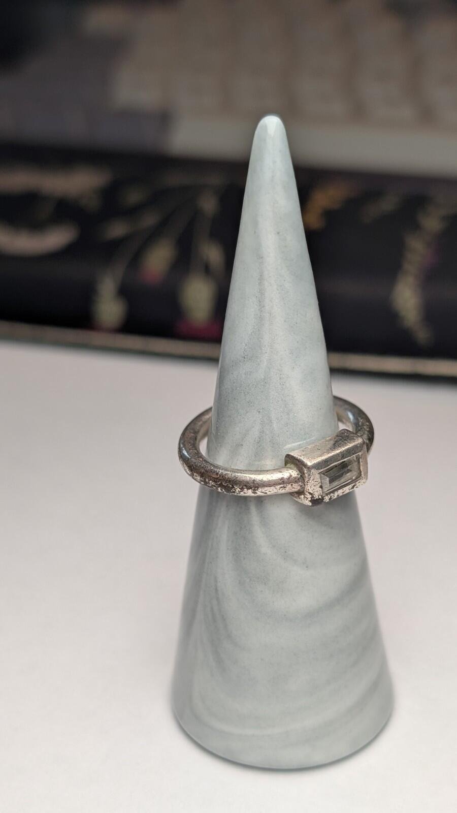 Vintage Sterling Silver Clear Gemstone Ring | Size O | 925 Silver - Image 4
