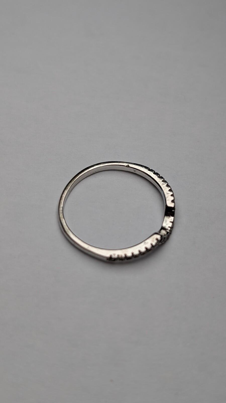 Vintage Sterling Silver Clear Gemstone Band Ring | Size P 1/2 | 925 Silver - Image 3