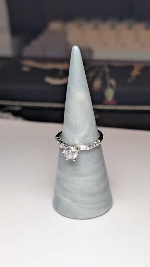 Vintage Sterling Silver Elanza Clear Gemstone Ring | Size P 1/2 | 925 Silver