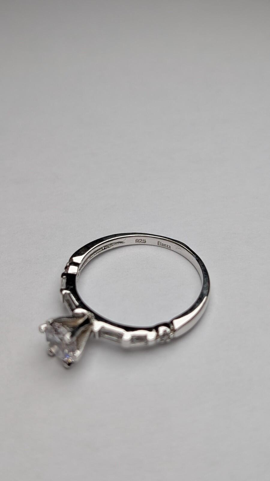 Vintage Sterling Silver Elanza Clear Gemstone Ring | Size P 1/2 | 925 Silver - Image 6