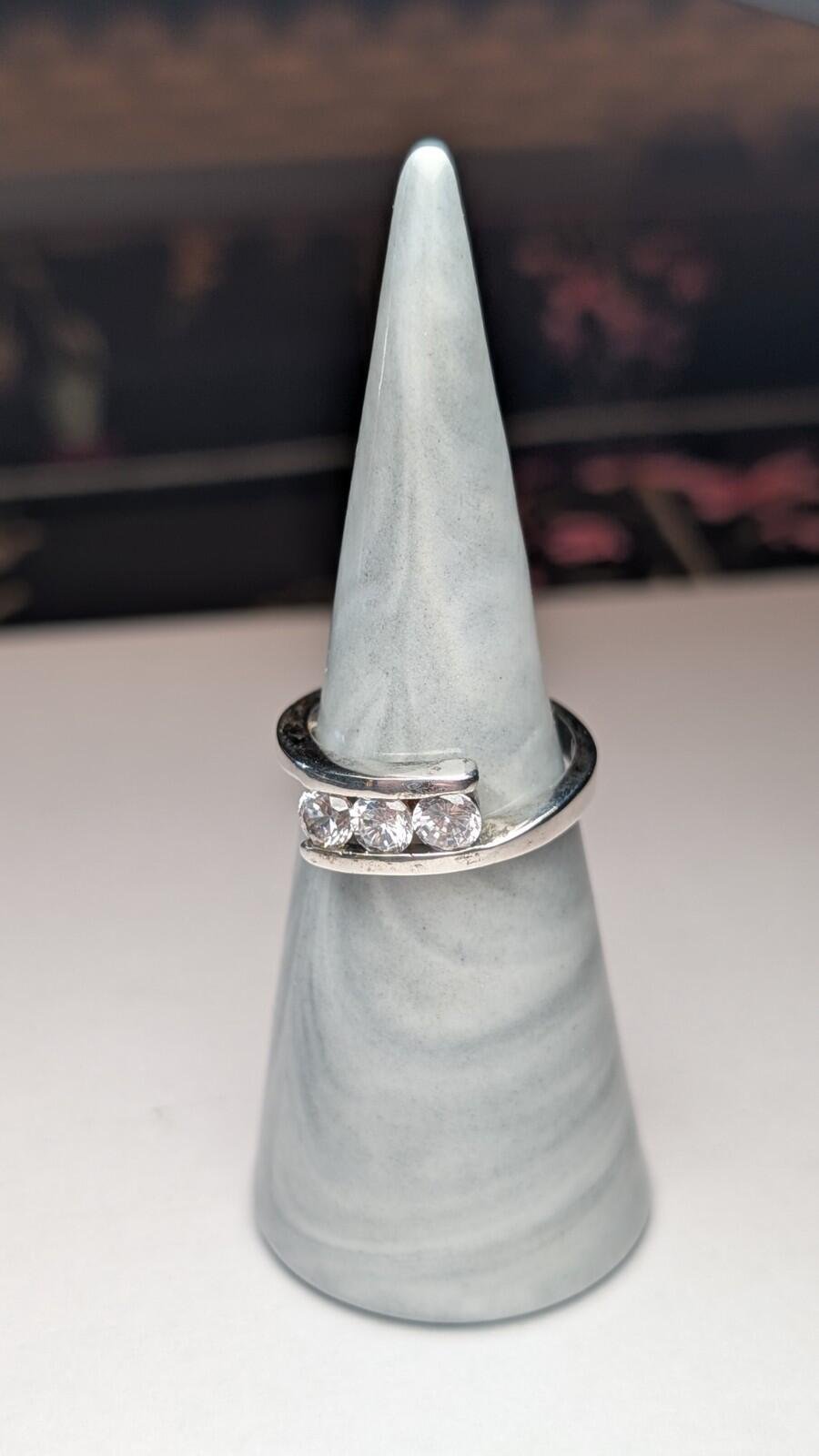 Vintage Sterling Silver 3 CZ Band Ring | Size O 1/2 | 925 Silver - Image 8