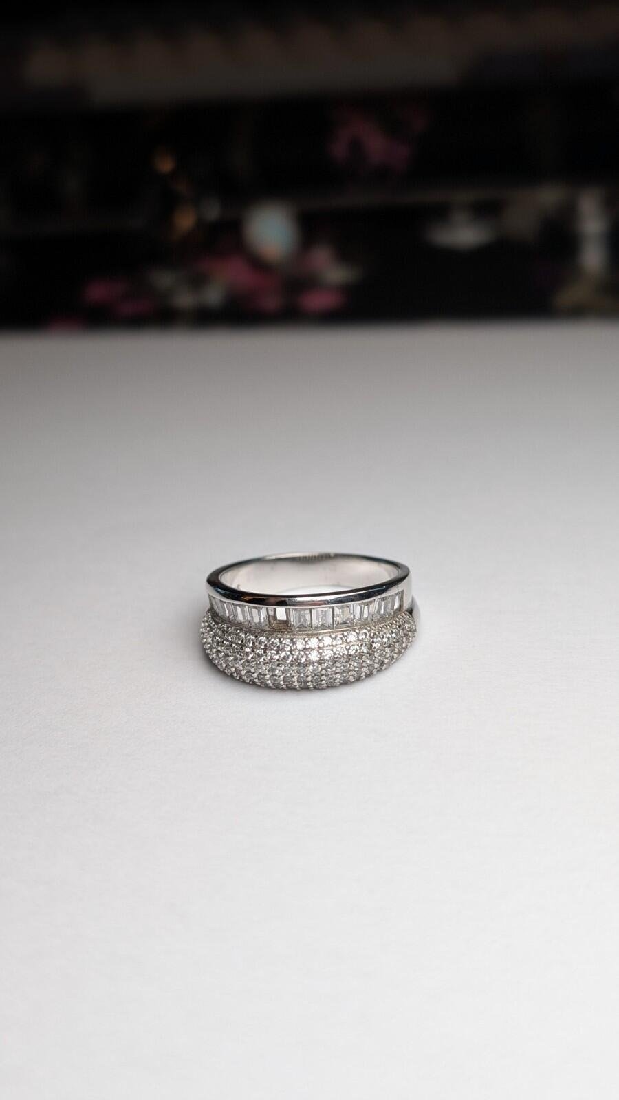 Vintage Sterling Silver CZ Band Ring | Size S 1/2 | 925 | Missing Gemstone - Image 5