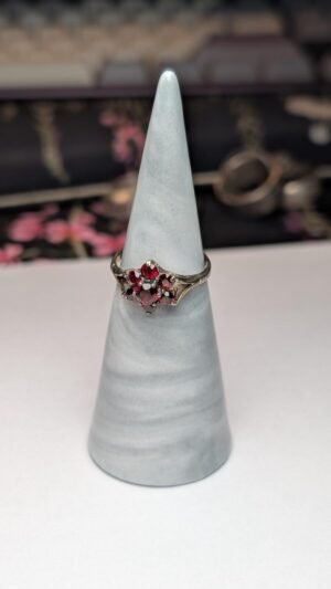 Vintage Sterling Silver Red Garnet Cluser Ring | Size L | 925 Silver