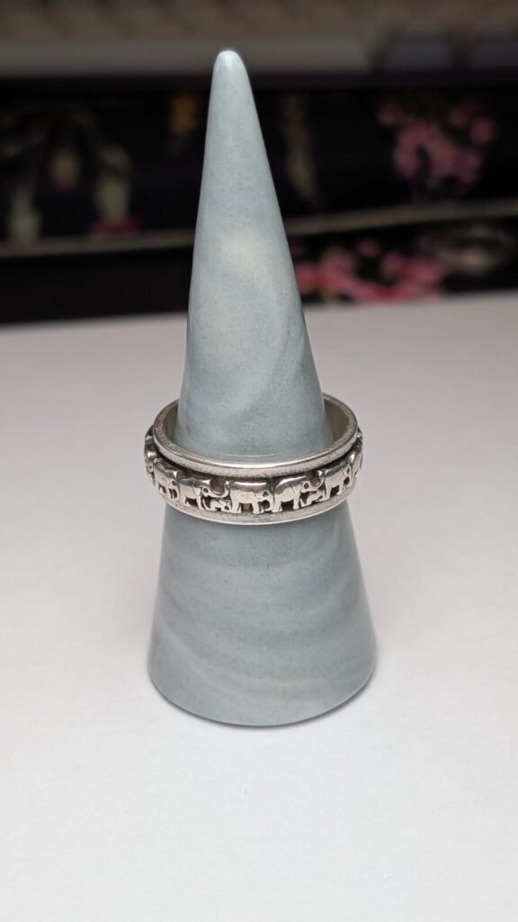 Vintage Sterling Silver Elephant Spinner Ring | Size W 1/2 - X | 925 Silver