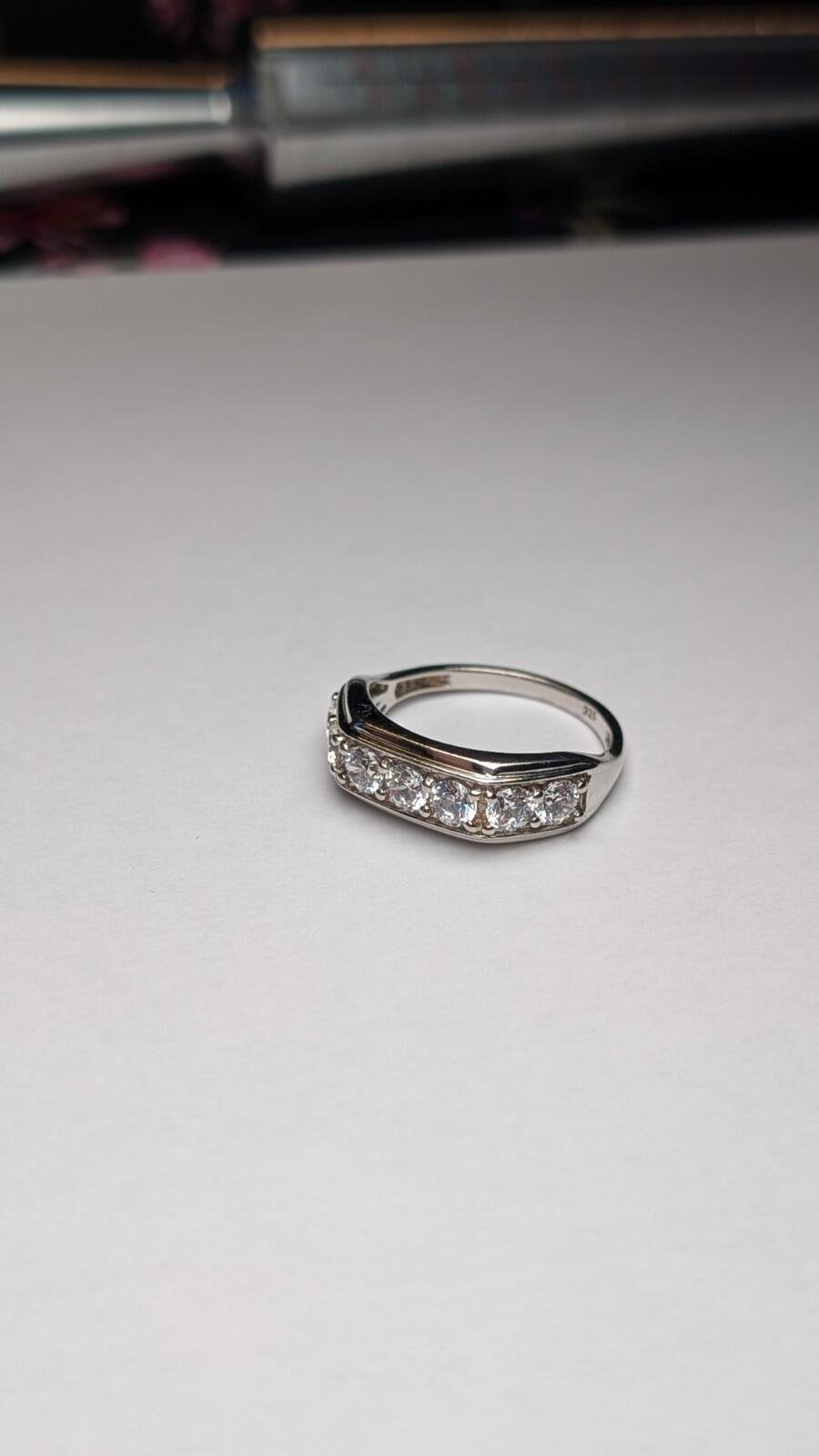 Vintage Sterling Silver Swarovski 7 Stone CZ Ring | Size R 1/2 | 925 Silver - Image 4