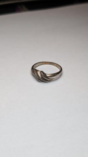 Vintage Sterling Silver Minimal Ripple Swirl Ring | Size R 1/2 | 925 Silver
