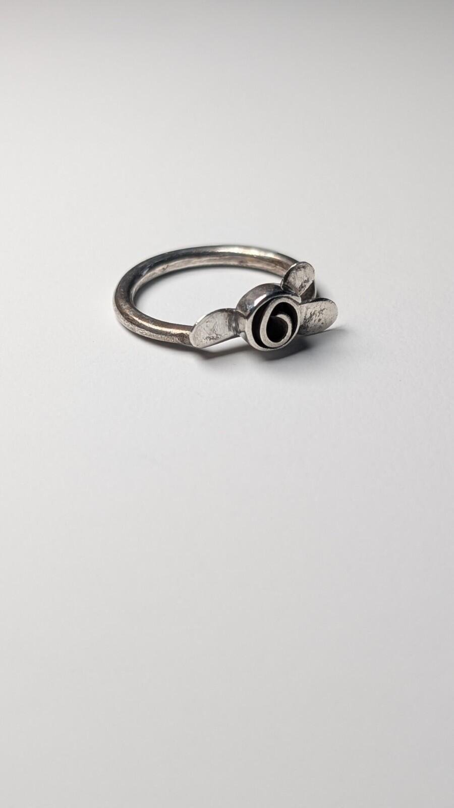 Vintage Sterling Silver Flower Ring | Size P 1/2 | 925 Silver - Image 5