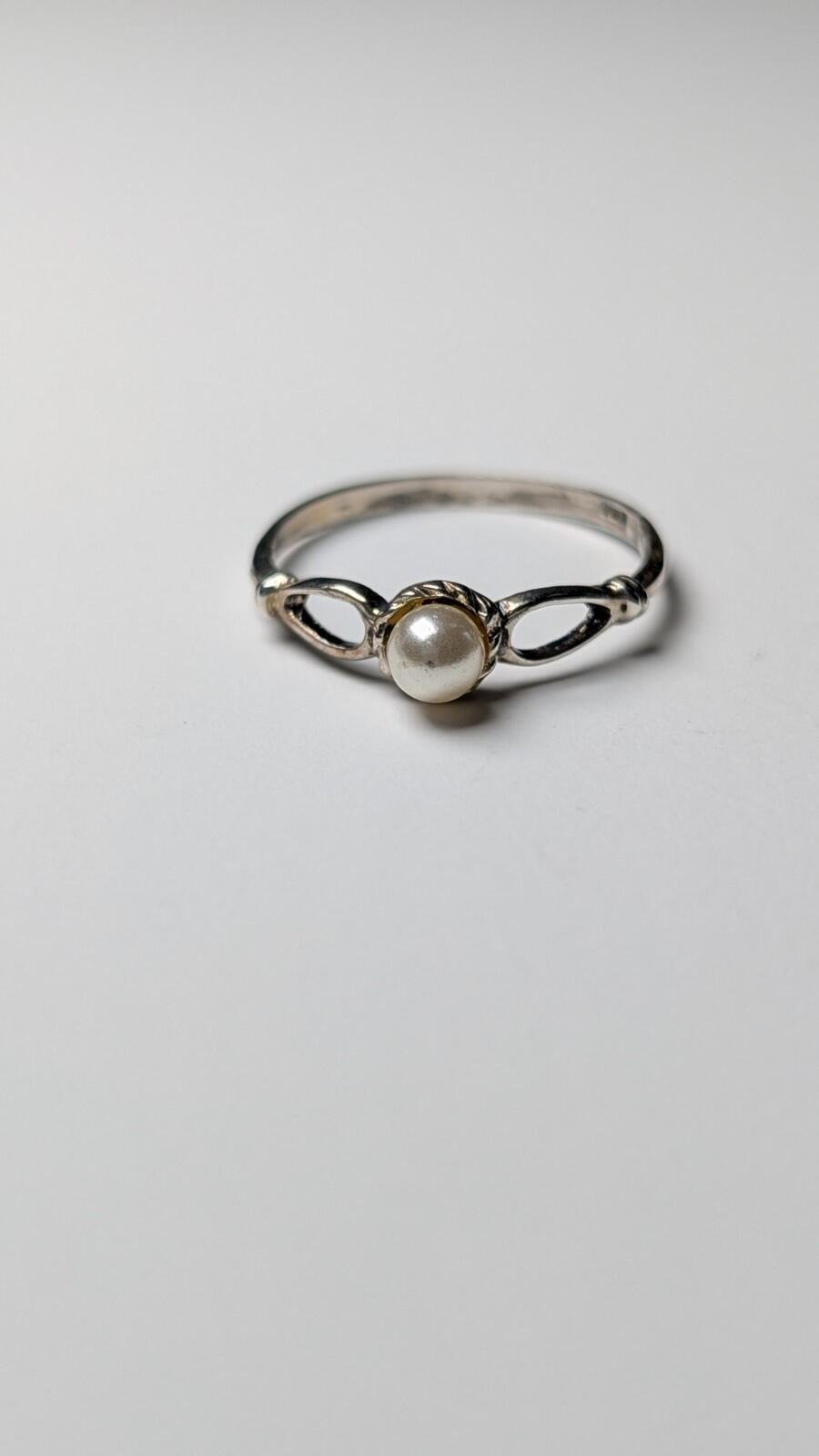 Vintage Sterling Silver 1985 Pearl Ring | Size N 1/2 | 925 Silver - Image 4