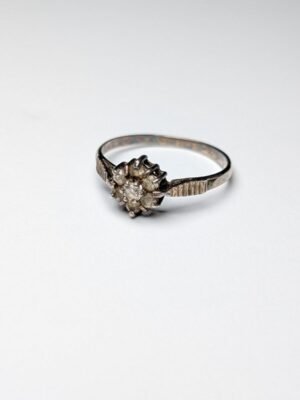 Vintage Sterling Silver Cluster Clear Gemstone Ring | Size Q | Cluster Ring