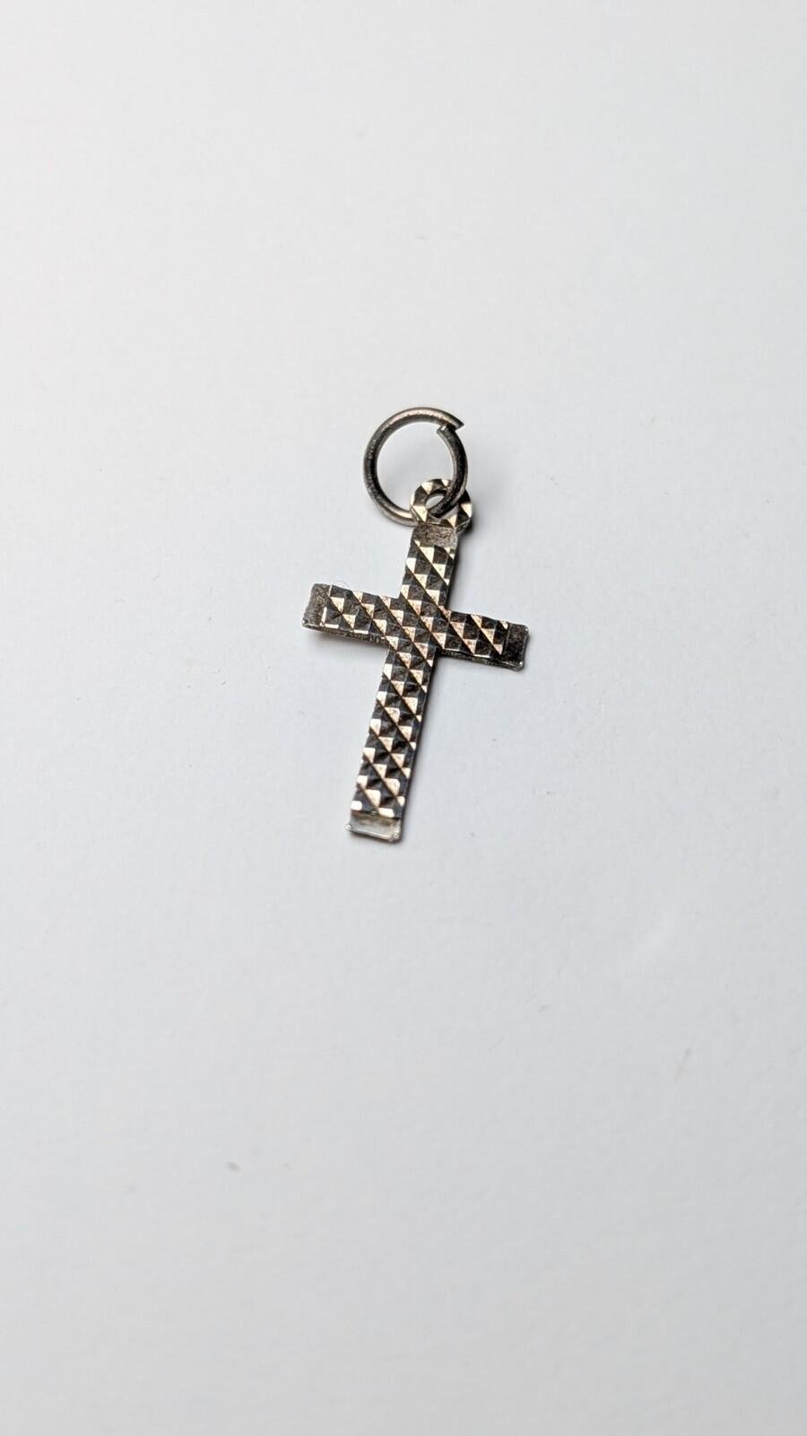 Vintage Sterling Silver Christian Cross | 925 Silver | 0.4g