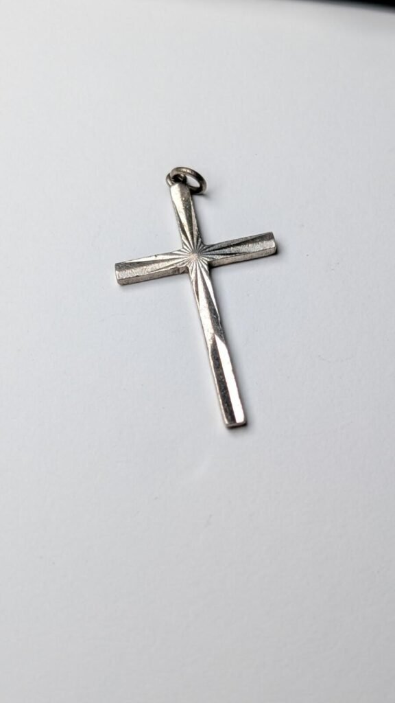 Vintage Sterling Silver Floating Shining Design Christian Cross | 925 | 1.95g