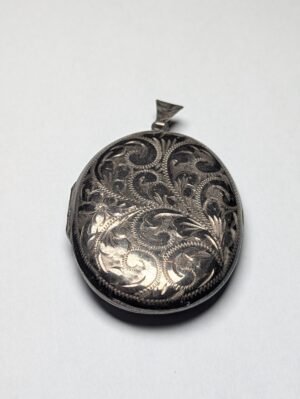 Vintage Sterling Silver 1970 Large Floral Locket | 925 Silver | 15.62g