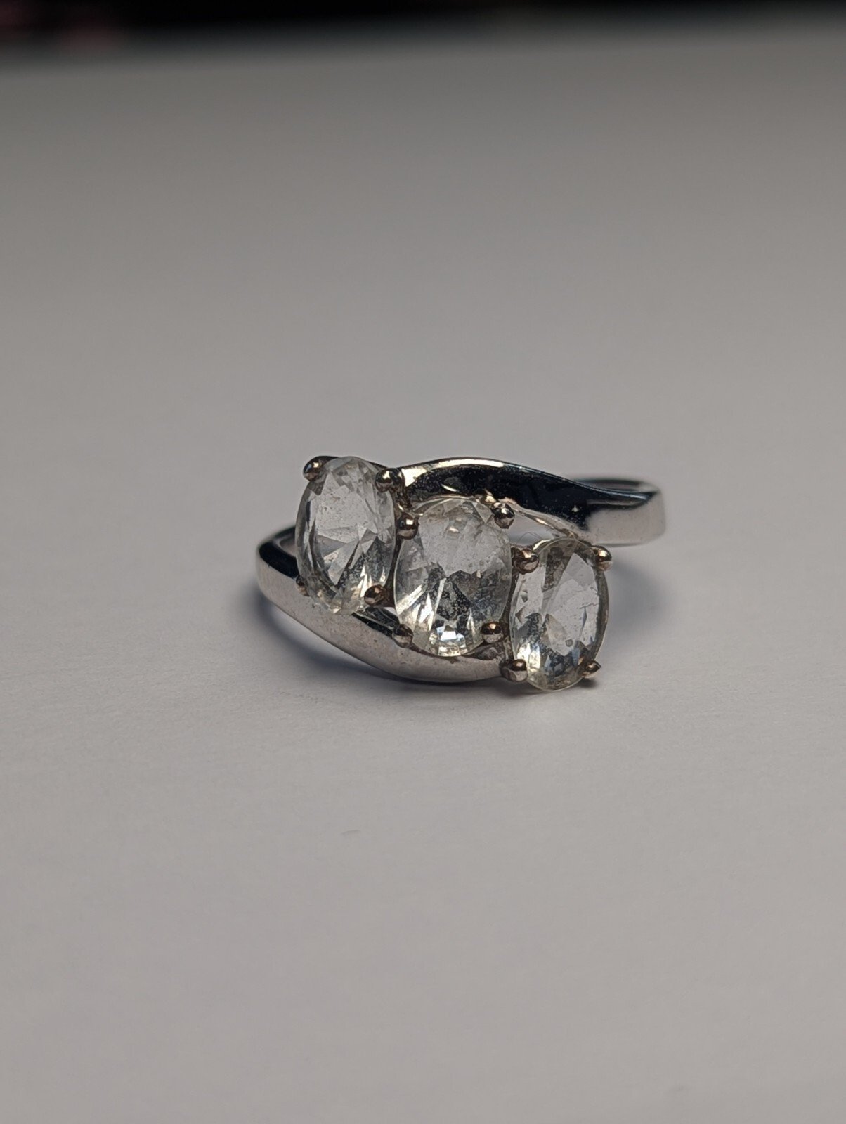 Vintage Sterling Silver 3 Clear Gemstone Ring | Size O | 925 Silver - Image 2