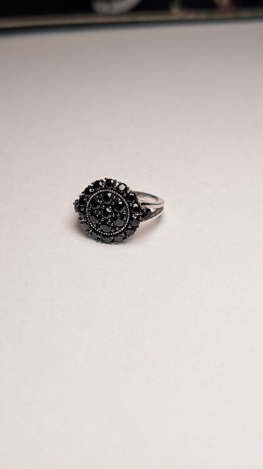 Vintage Sterling Silver Black Spinel Cluster Ring | Size O | 925 Silver - Image 2