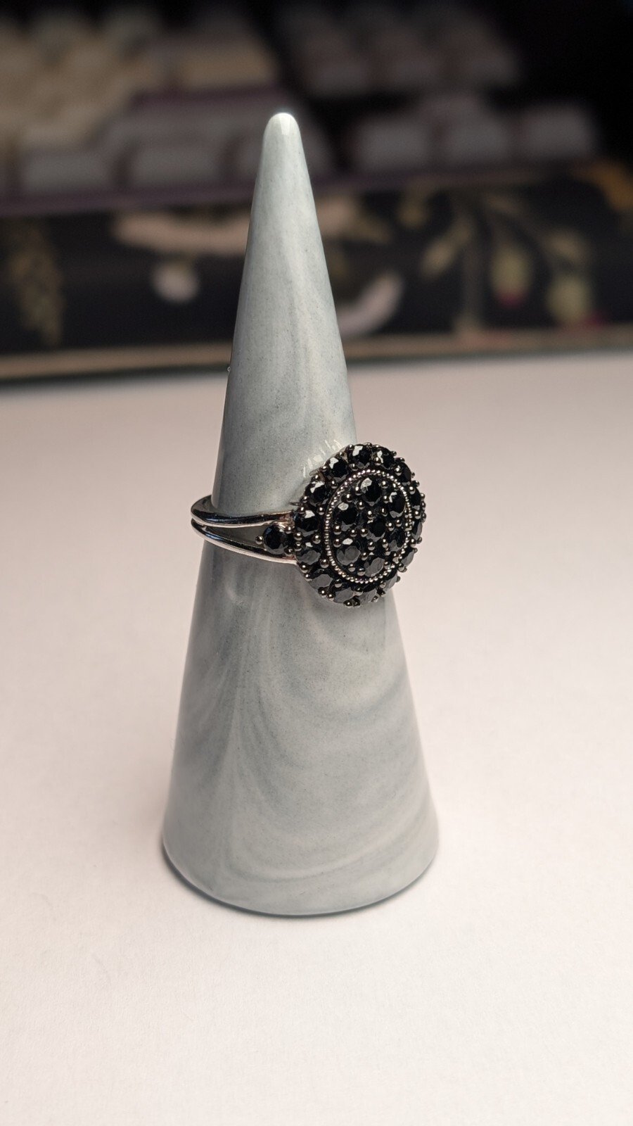 Vintage Sterling Silver Black Spinel Cluster Ring | Size O | 925 Silver - Image 3