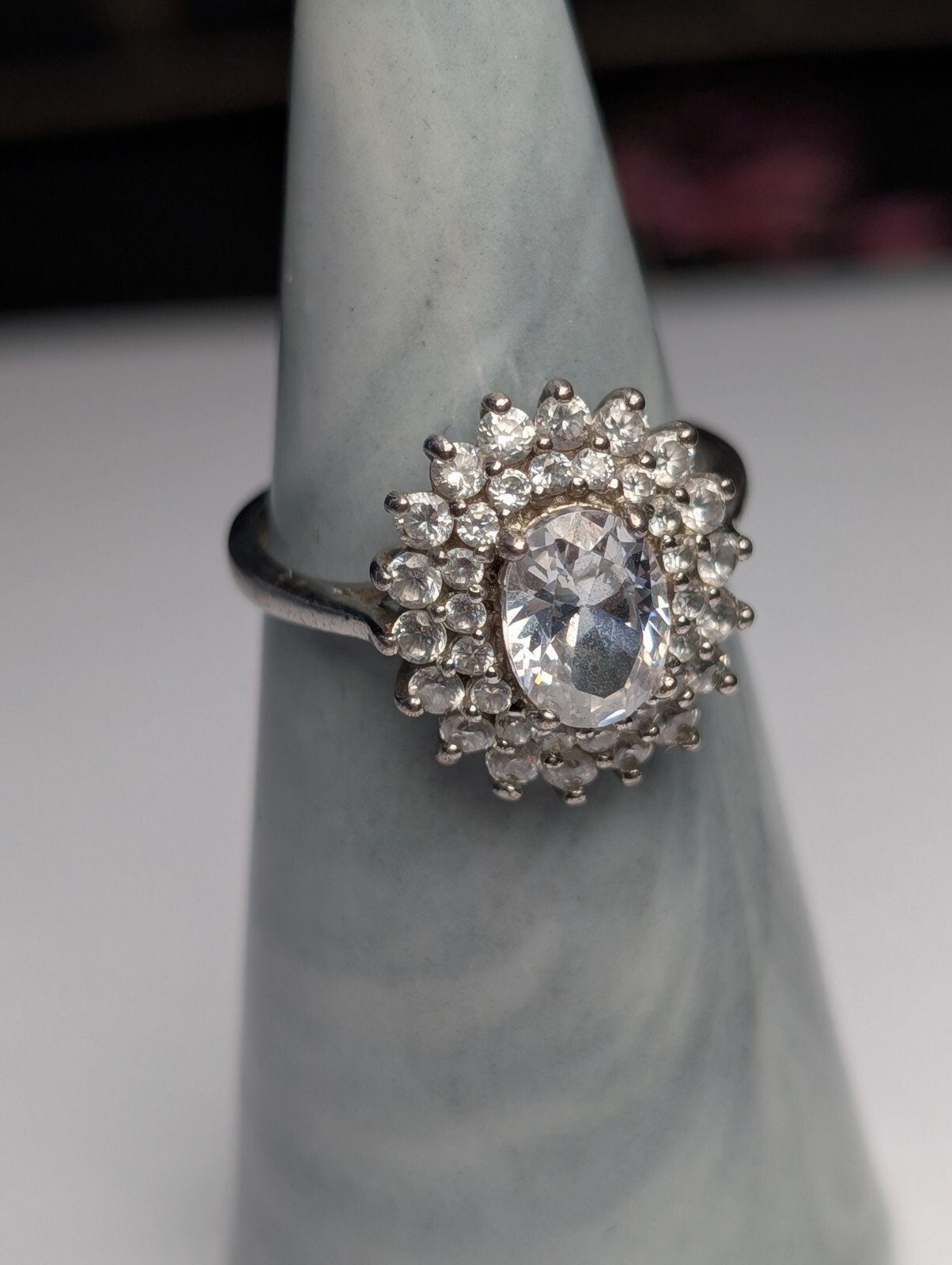 Vintage Sterling Silver Clear Gemstone Cluster Ring | Size P | 925 Silver - Image 2