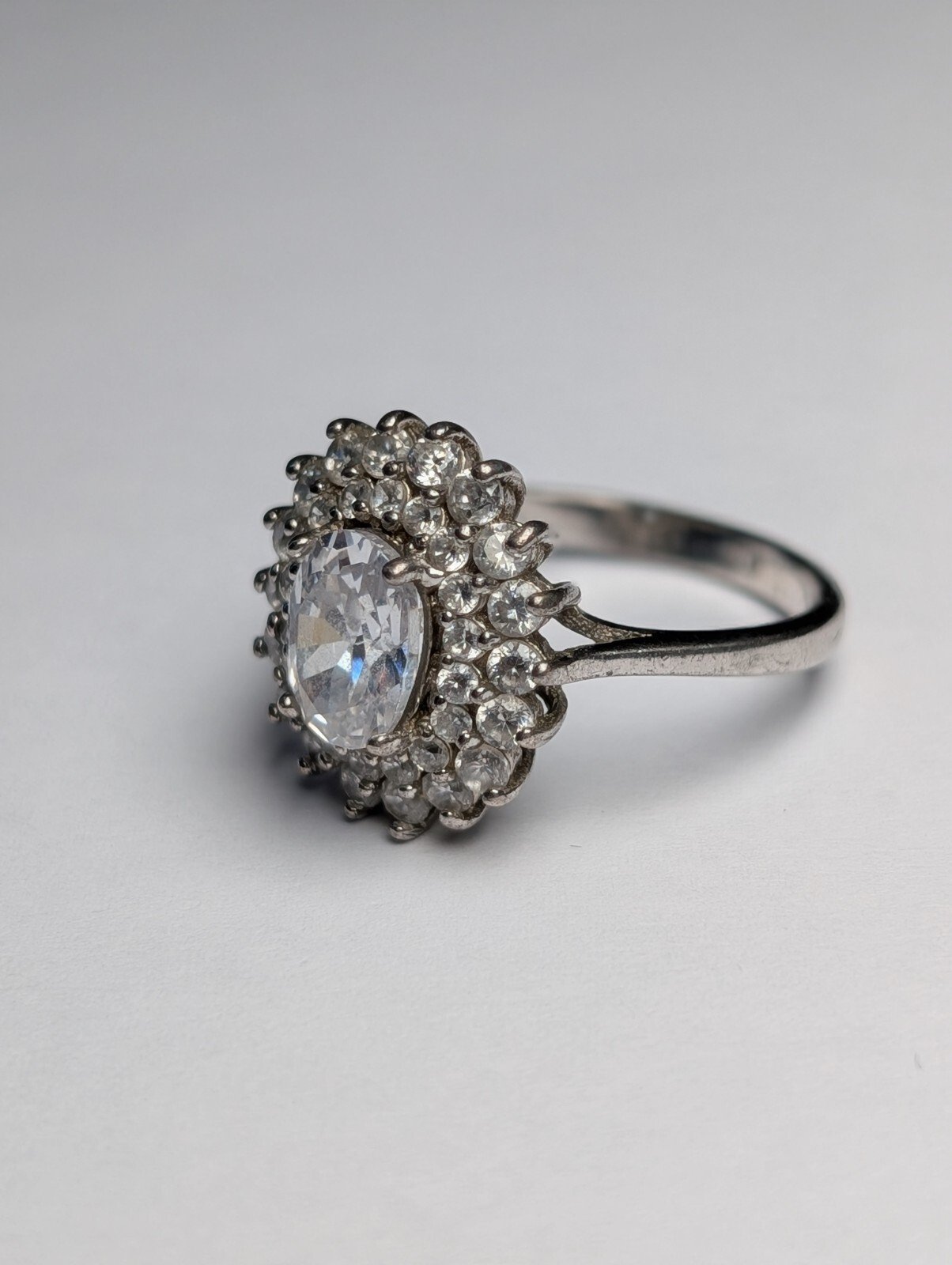 Vintage Sterling Silver Clear Gemstone Cluster Ring | Size P | 925 Silver - Image 4
