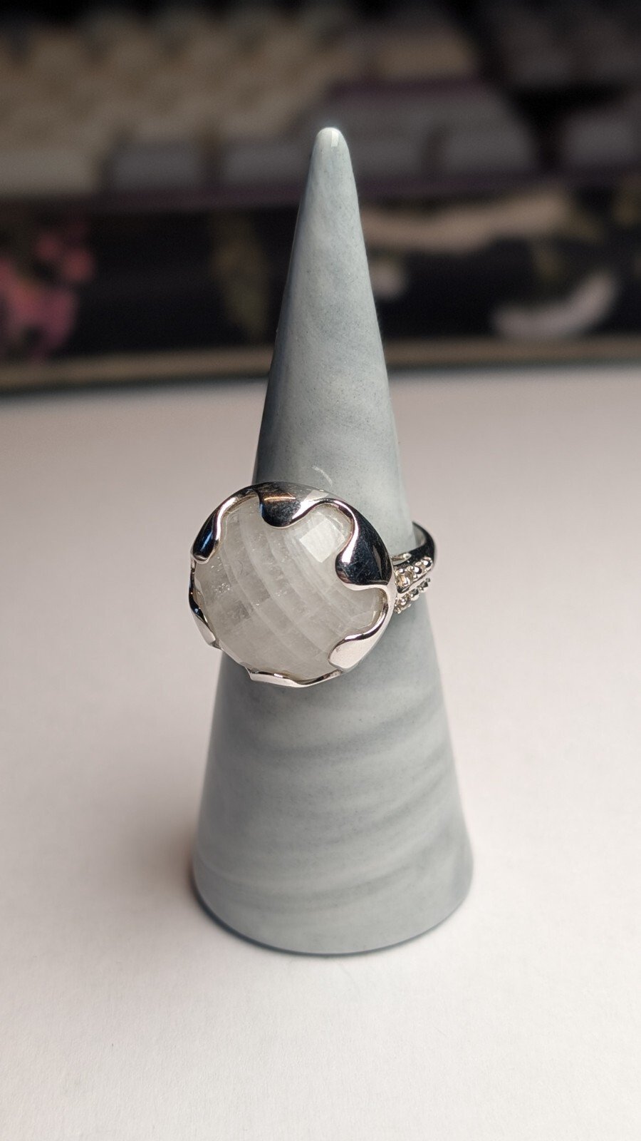 Vintage Sterling Silver White Selenite Ring | Size O | 925 Silver - Image 7