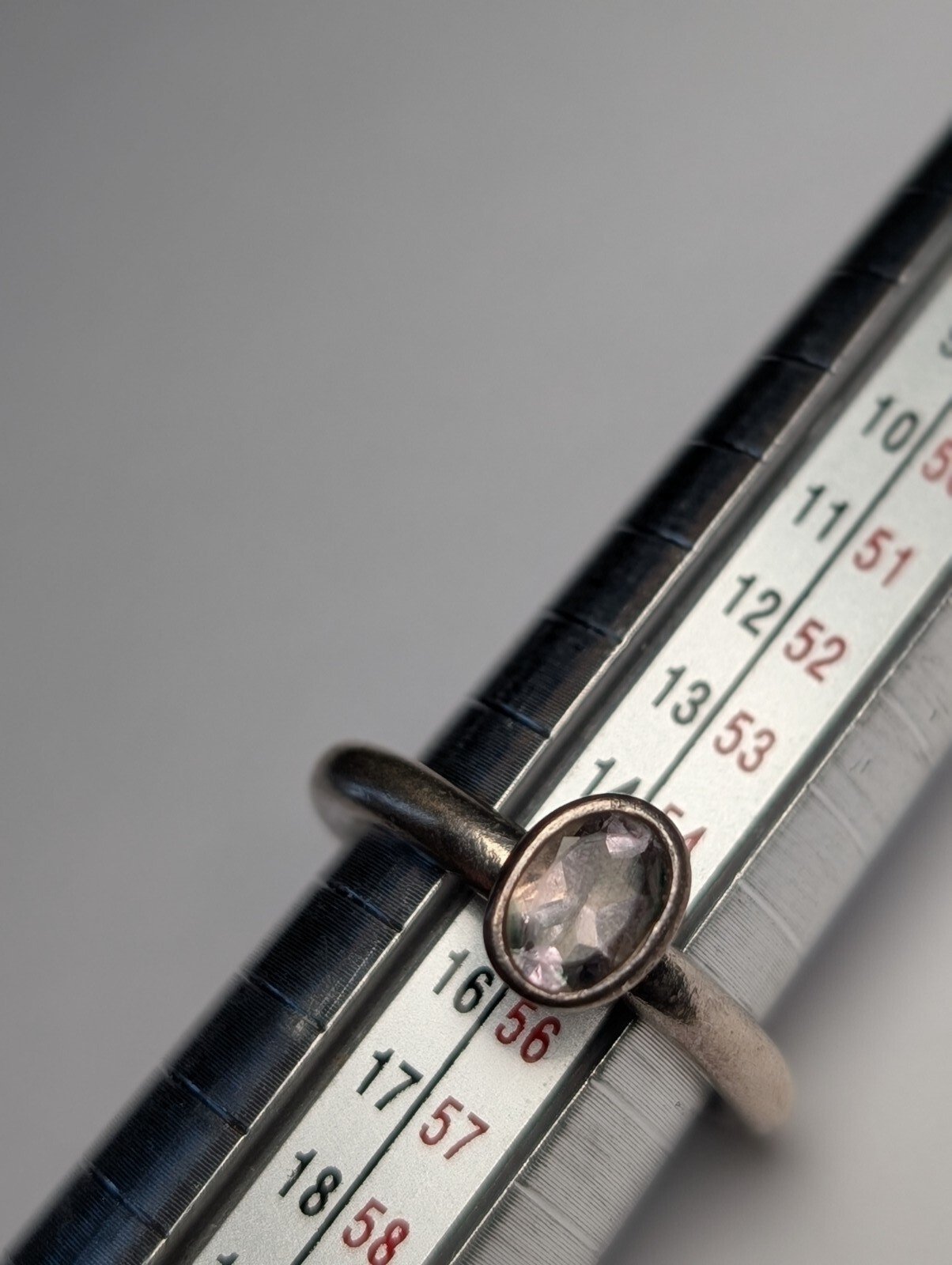 Vintage Sterling Silver Clear Gemstone Band Ring | Size O | 925 Silver - Image 8