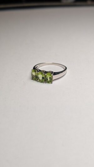 Vintage Sterling Silver Green Peridot Trilogy Ring | Size T 1/2 | 925 Silver