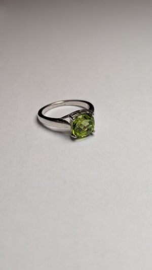 Vintage Sterling Silver Green Peridot Ring | Size L 1/2 | 925 Silver