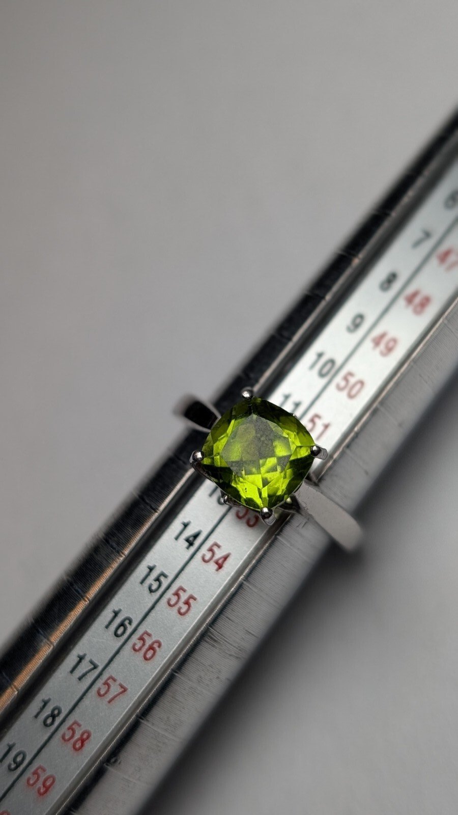 Vintage Sterling Silver Green Peridot Ring | Size L 1/2 | 925 Silver - Image 10