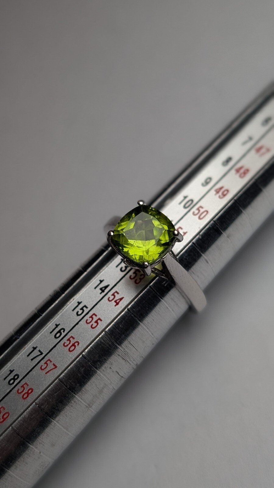 Vintage Sterling Silver Green Peridot Ring | Size L 1/2 | 925 Silver - Image 11