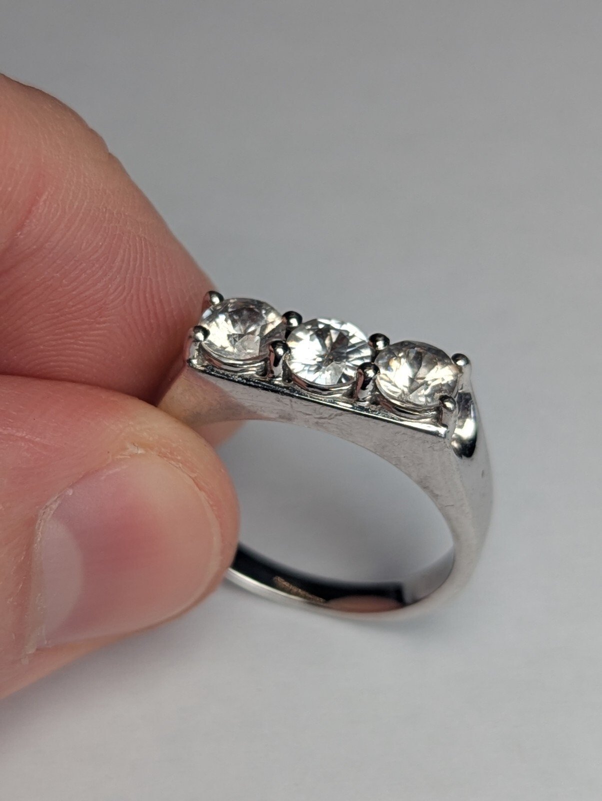 Vintage Sterling Silver 3 Clear Gemstone Ring | Size S | 925 Silver - Image 7