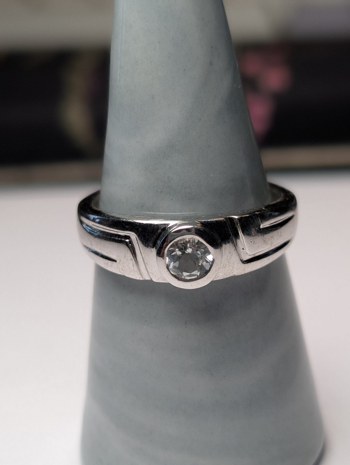 Vintage Sterling Silver Clear CZ Gemstone Ring | Size V 1/2 | 925 Silver - Image 2