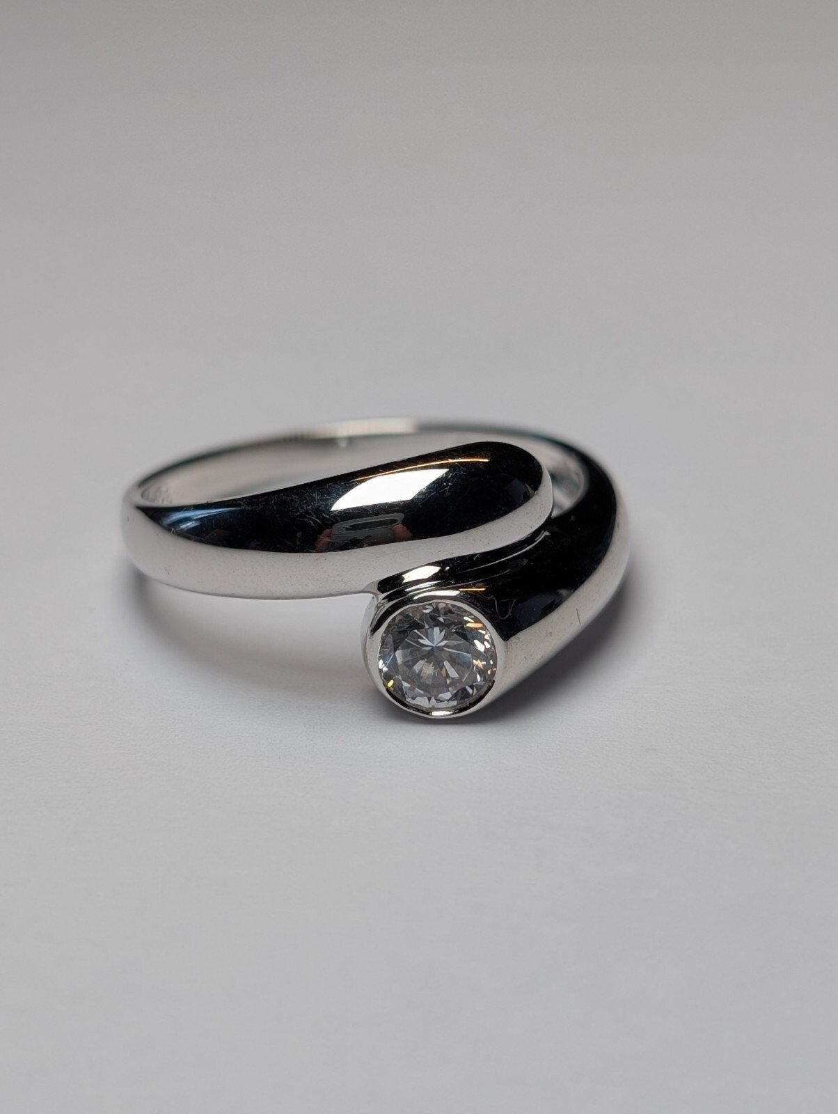 Vintage Sterling Silver DQ CZ Gemstone Ring | Size V 1/2 | 925 Silver