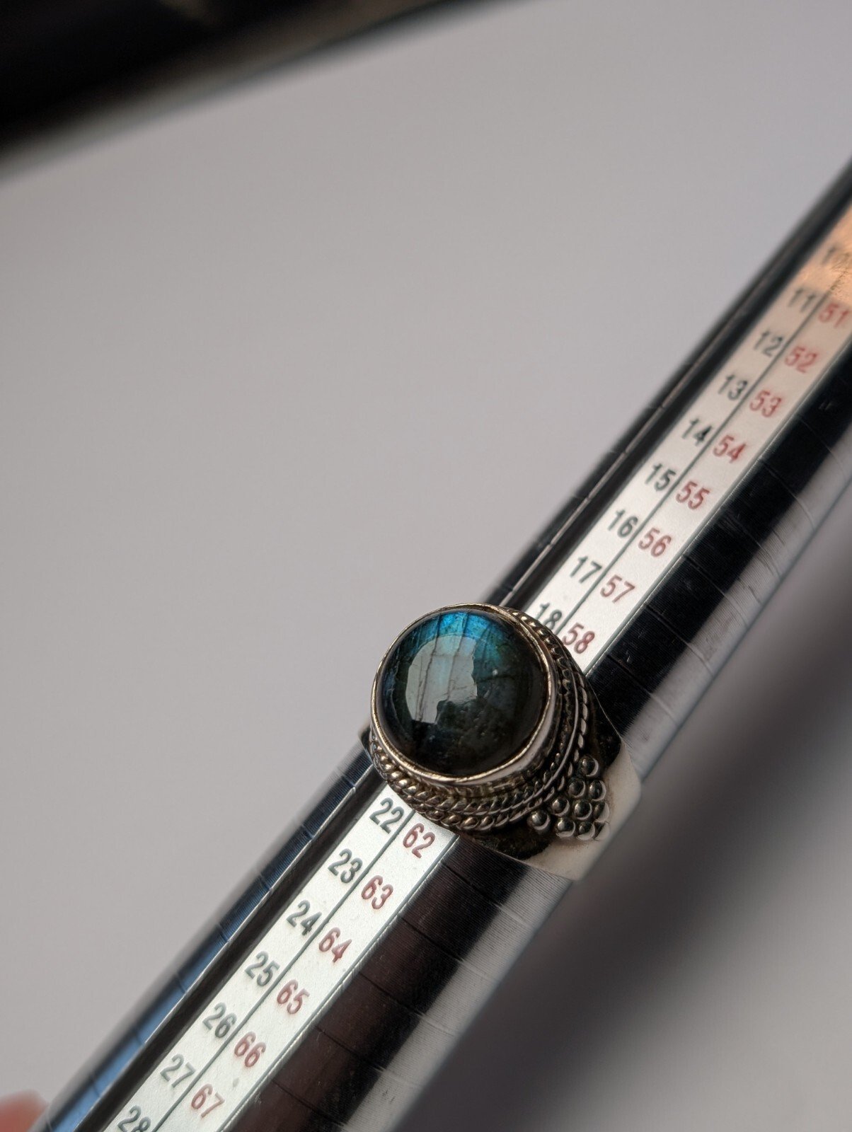 Vintage Sterling Silver Labradorite Ring | Size S 1/2 | 925 Silver - Image 9