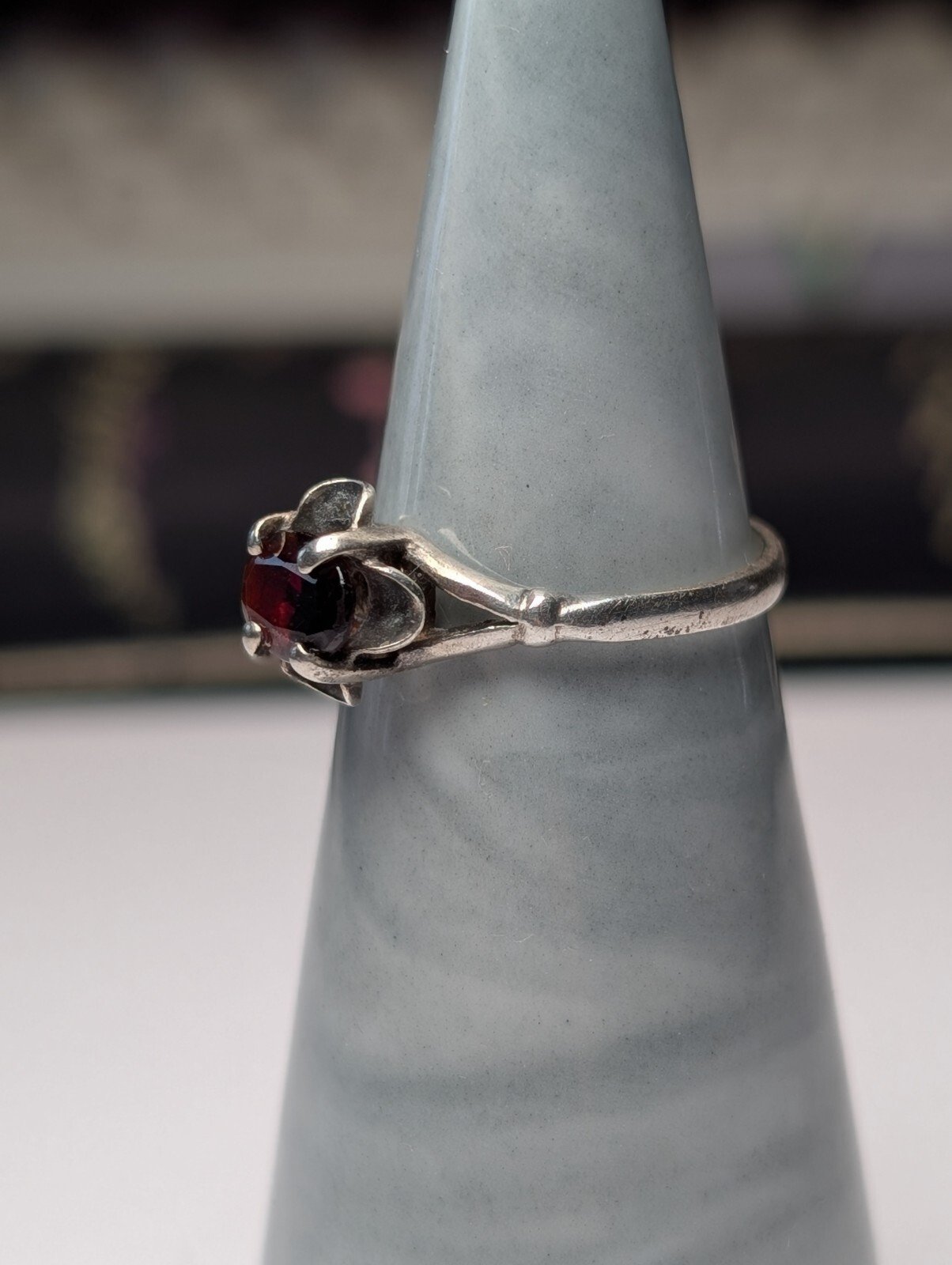 Vintage Sterling Silver 1982 Red Garnet Ring | Size L 1/2 | 925 Silver - Image 3