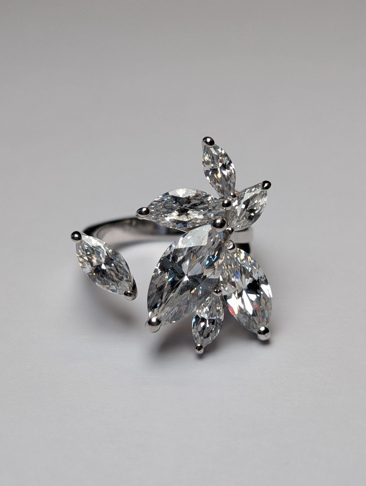 Vintage Sterling Silver CARAT London Frozy CZ Open Cocktail Ring | Size J
