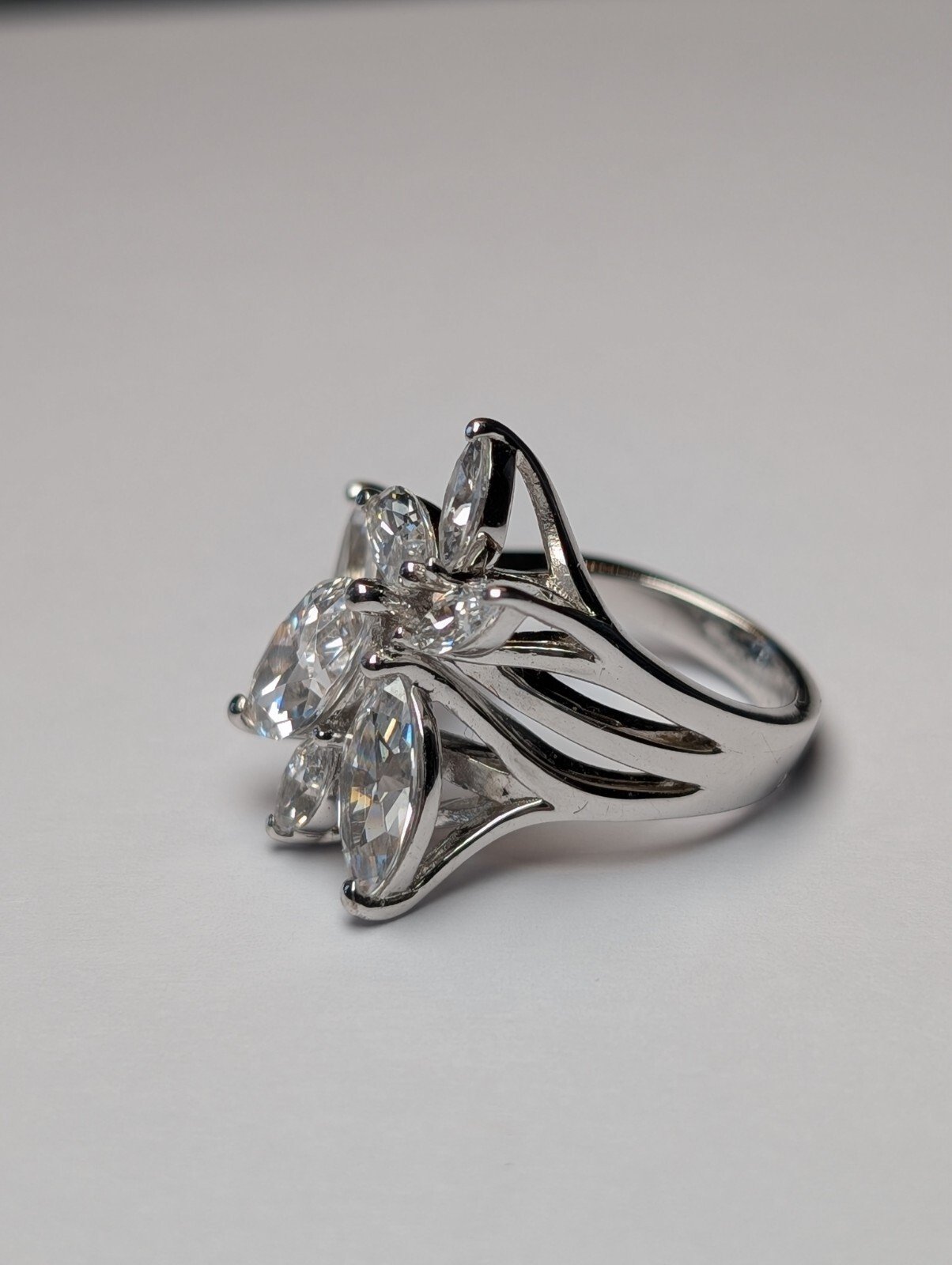 Vintage Sterling Silver CARAT London Frozy CZ Open Cocktail Ring | Size J - Image 4