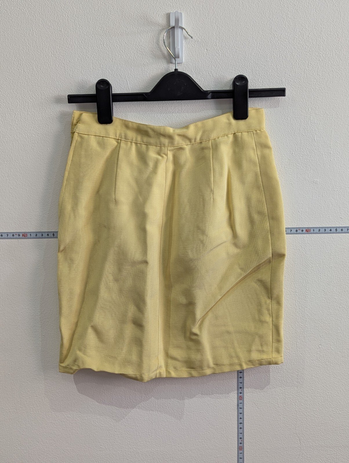 Vintage Women's Yellow Skirt | Size 8 - Image 3