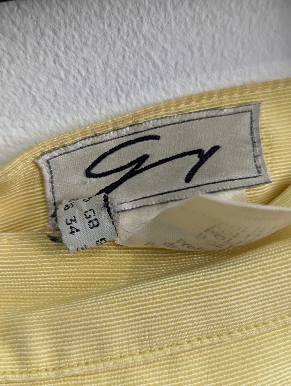Vintage Women's Yellow Skirt | Size 8 - Image 4