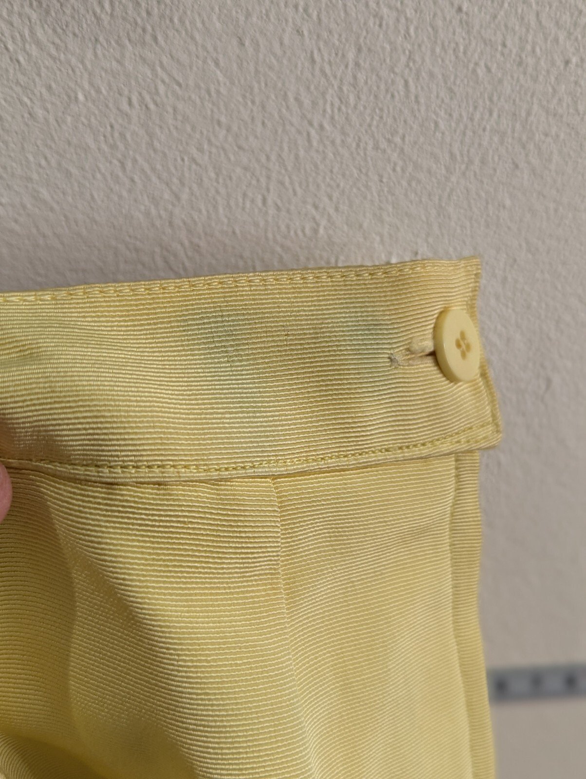 Vintage Women's Yellow Skirt | Size 8 - Image 8