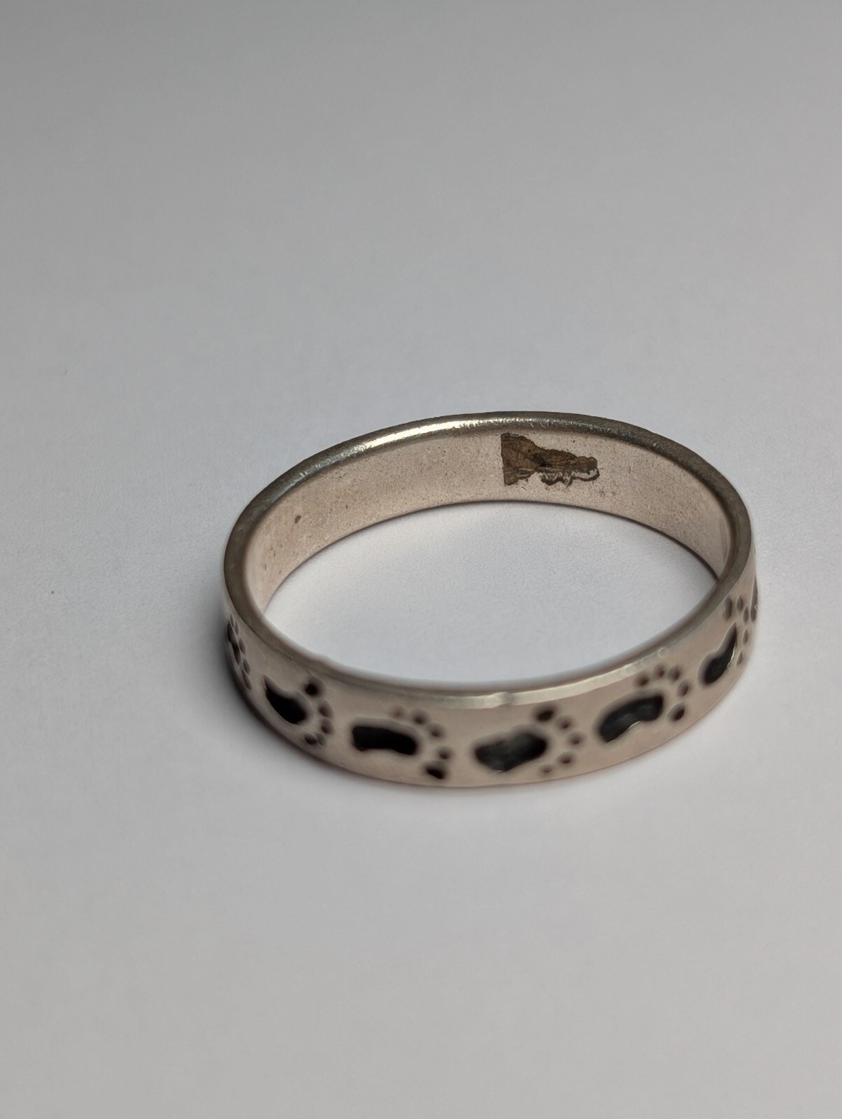 Vintage Sterling Silver Footprints Band Ring | Size S | 925 Silver - Image 4