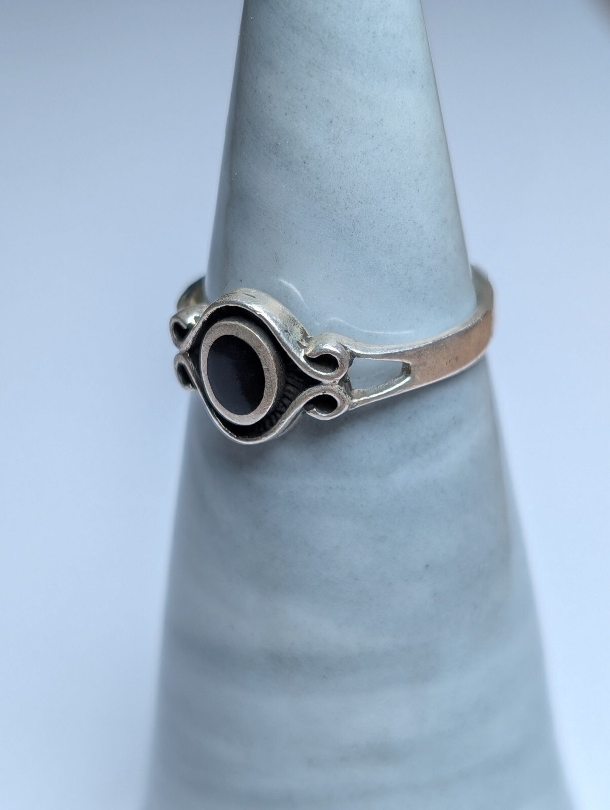 Vintage Sterling Silver Black Gemstone Ring | Size L 1/2 | 925 Silver - Image 4