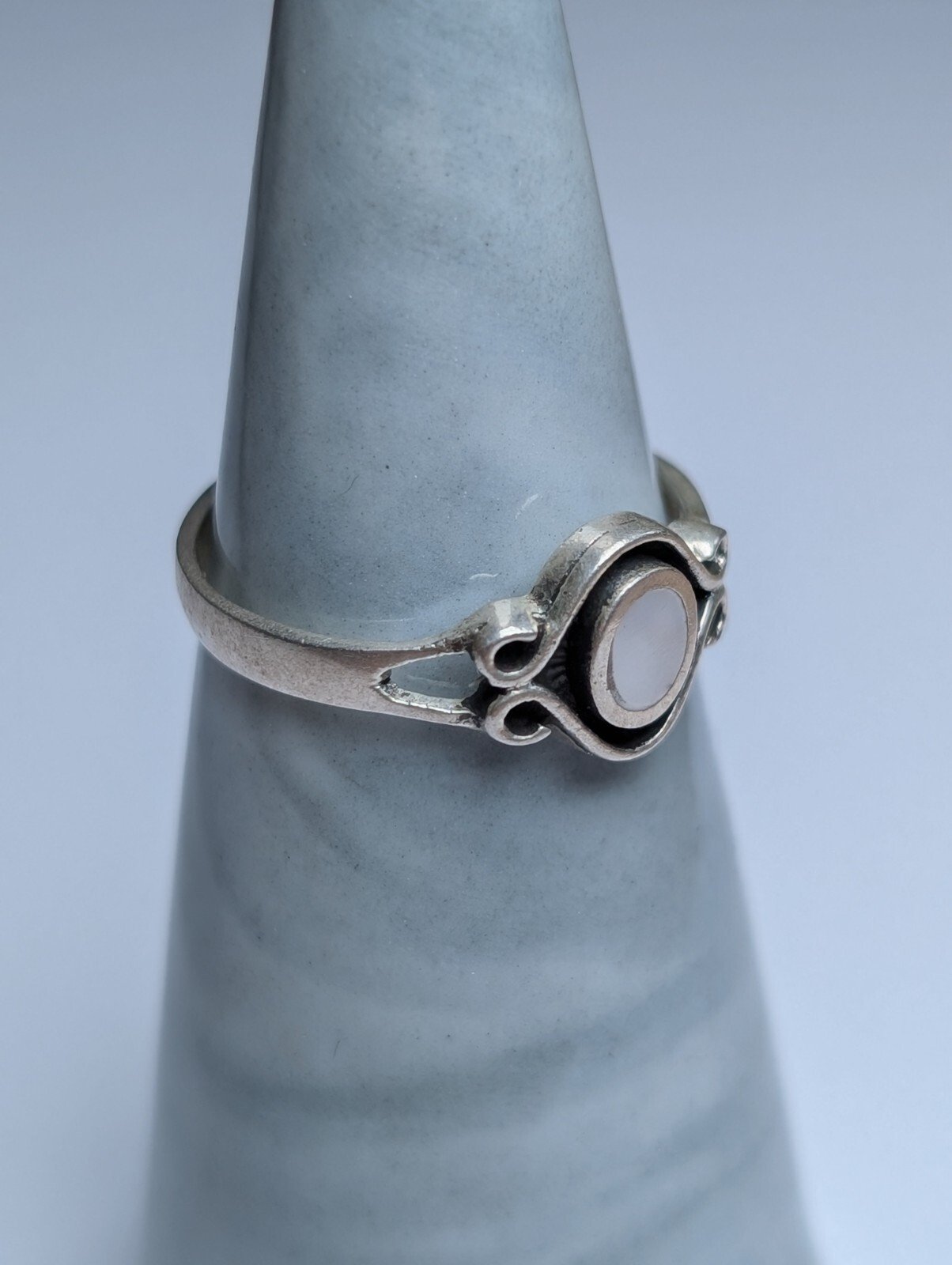 Vintage Sterling Silver White Gemstone Ring | Size N 1/2 | 925 Silver - Image 3